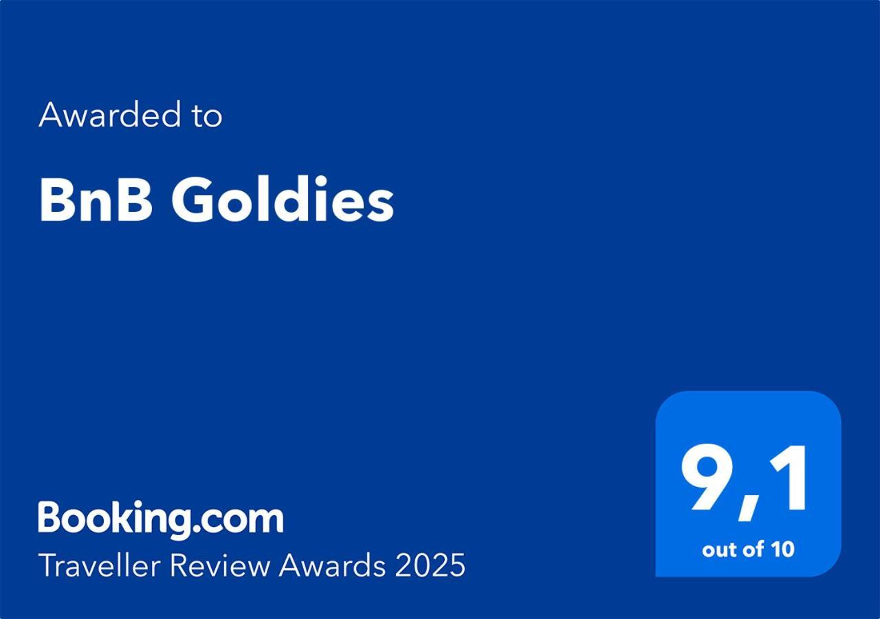 Bnb Goldies Ейндховен Екстериор снимка